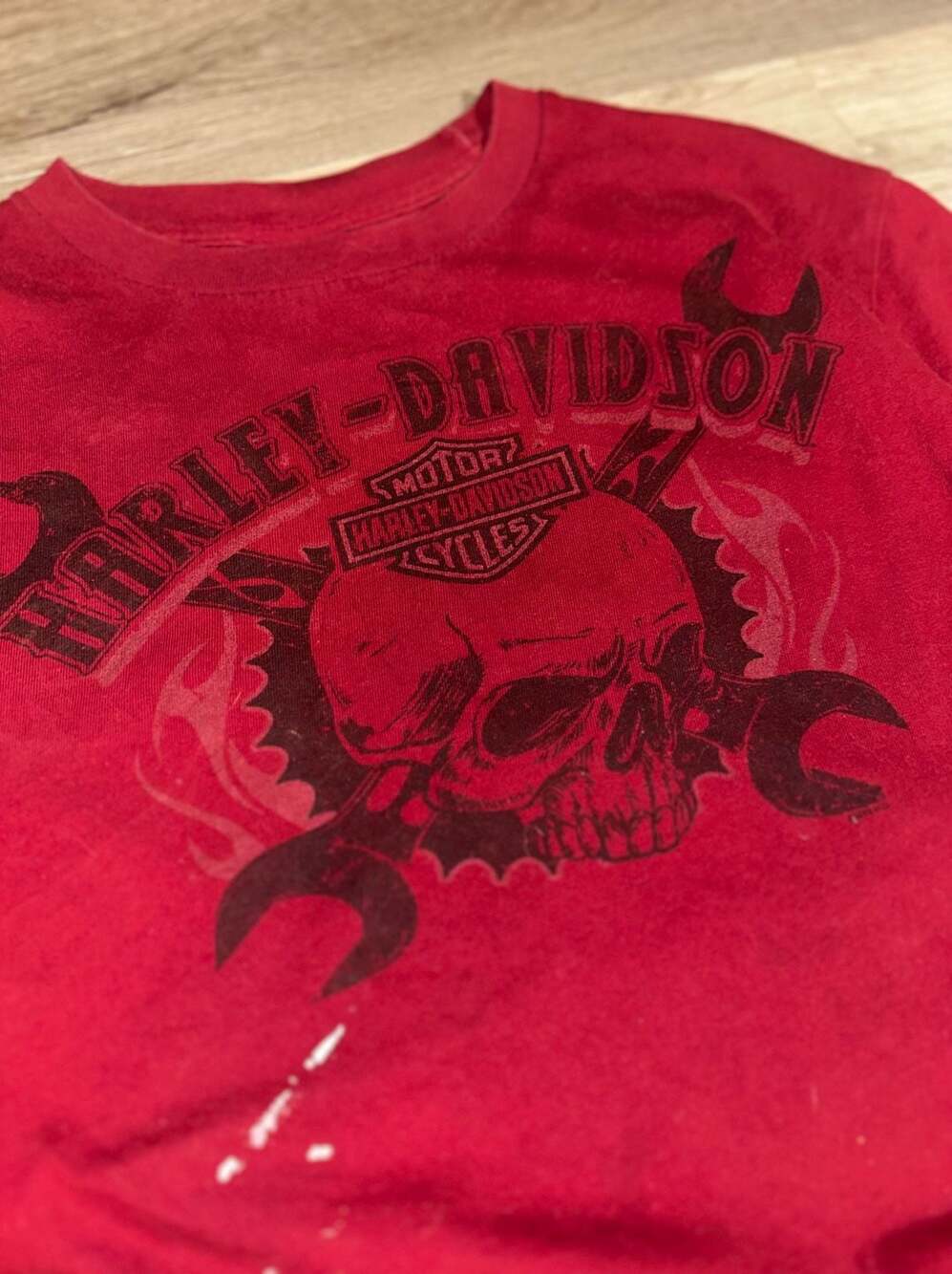 Harley-Davidson Red Skull and Wrench Graphic T-Shirt - Picture 3 of 4